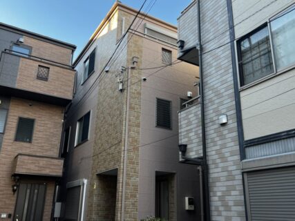 川崎市高津区　外壁塗装・屋根カバー・シーリング　【川崎市の外壁塗装・屋根塗装専門店　山下塗装工業】